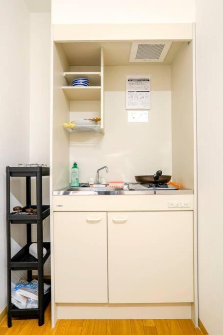 Ferienwohnung 鶴橋駅徒歩2分 トイレ浴室複数あり3階建て一軒家車庫付き Ōsaka Exterior foto